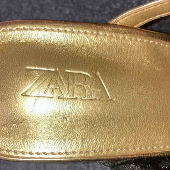Zara Elegant Gold and Black Heels - Picture 2 of 5